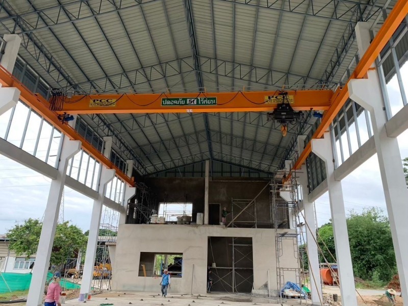 รับติดตั้งเครนยกของ